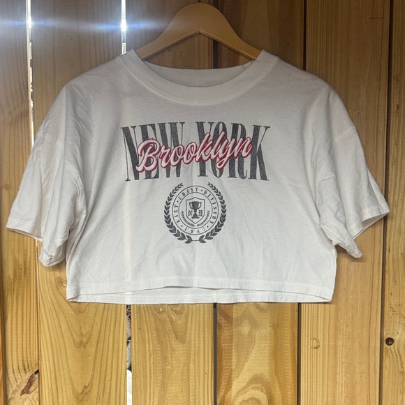 Aeropostale Tops - Aeropostale Cream Crop Boyfriend Tee